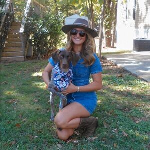 Meet your Posher, Hannah